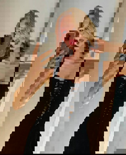 Nika778