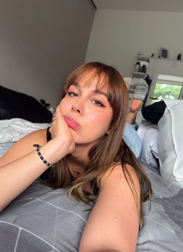 Helinah95 - +19519460584