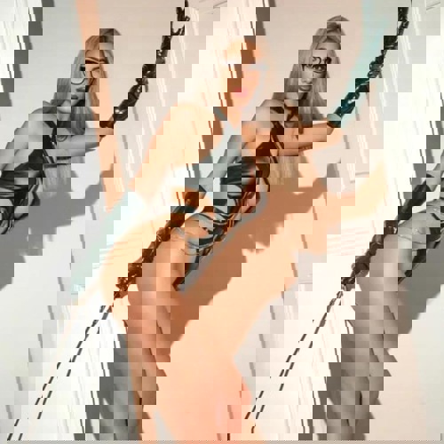 Antonia1551075