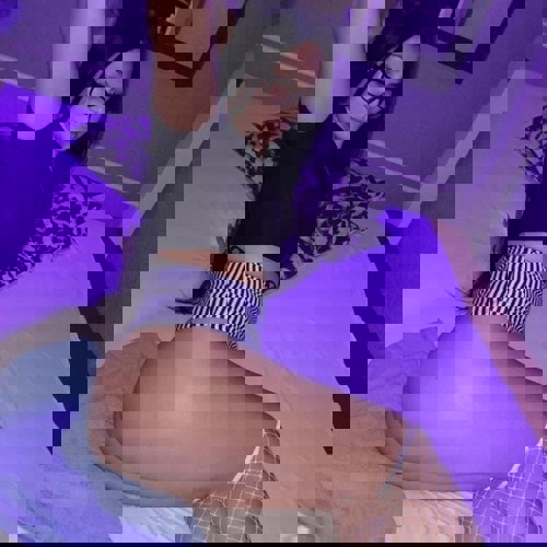 NicolaApartmenthausEroticIsland