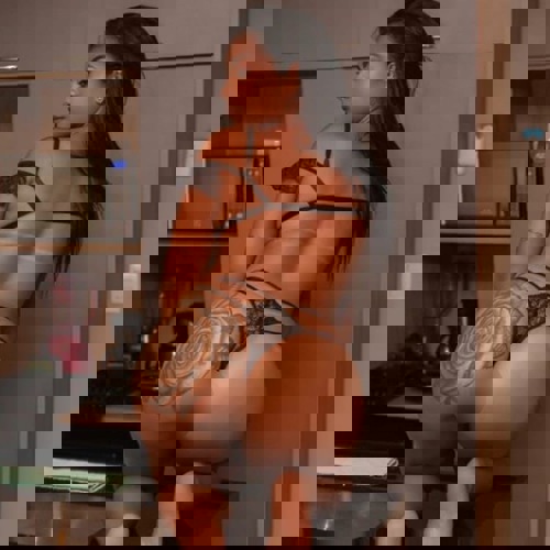 IzissexyBRANDNEU1