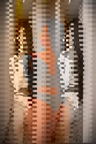 Cloe66