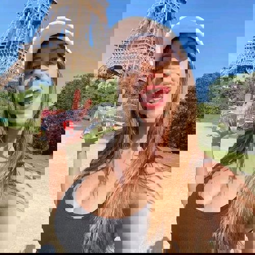 Viviane74