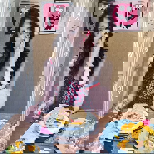 LindaAV100157