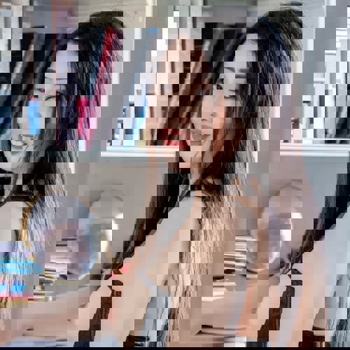 MioAV1