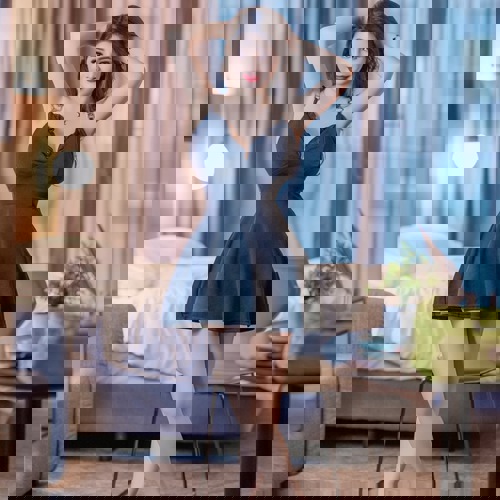 AnneyTraumFrauenNeu152113