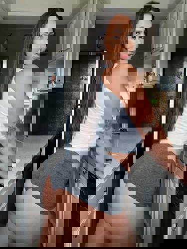 Julievalde7 - +447990625288