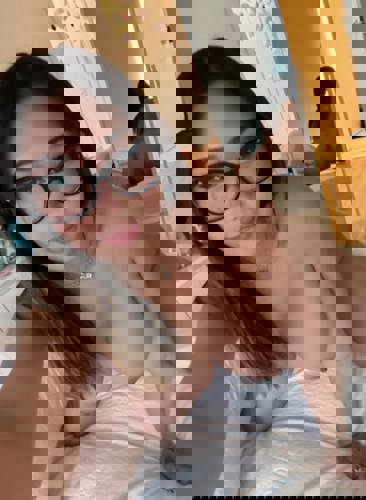 Larissa6