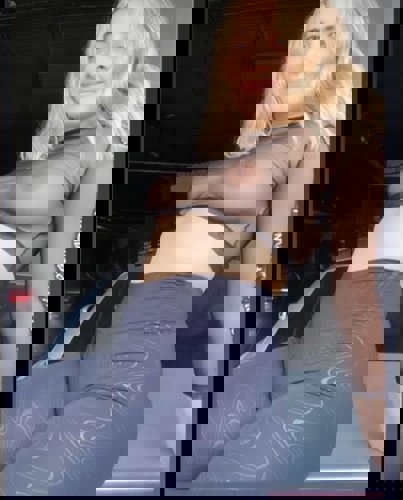 Olivia58
